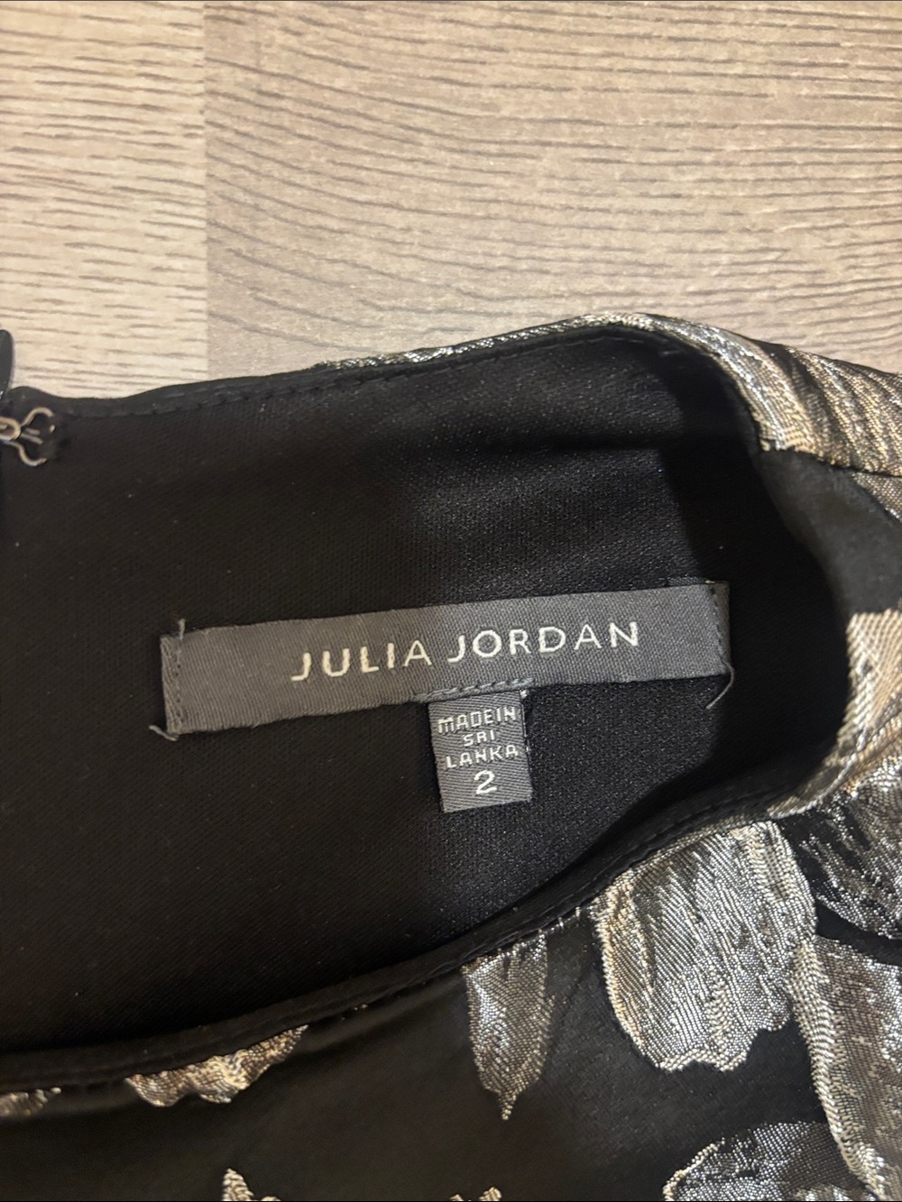 julia jordan Black and Silver Floral Midi Dress - Picture 2 of 6